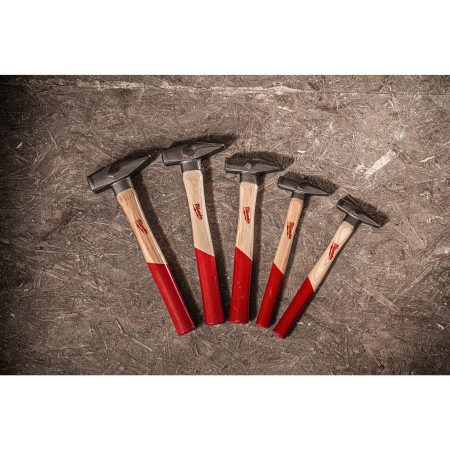 Martillo tipo alemán con mango de nogal 200g MILWAUKEE Ref.4932478666