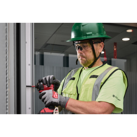 Gafas de seguridad transparentes de gran formato con revestimiento antiarañazos MILWAUKEE Ref.4932500721