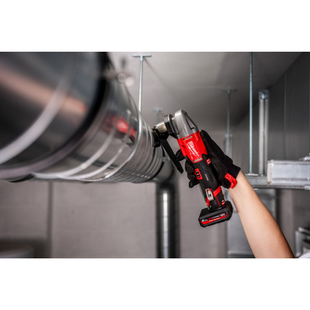 Cizalla subcompacta M12 FUEL™, cap. máxima 1,6mm en acero dulce y cap. máxima 2mm en aluminio, 5 MILWAUKEE Ref.4933502337